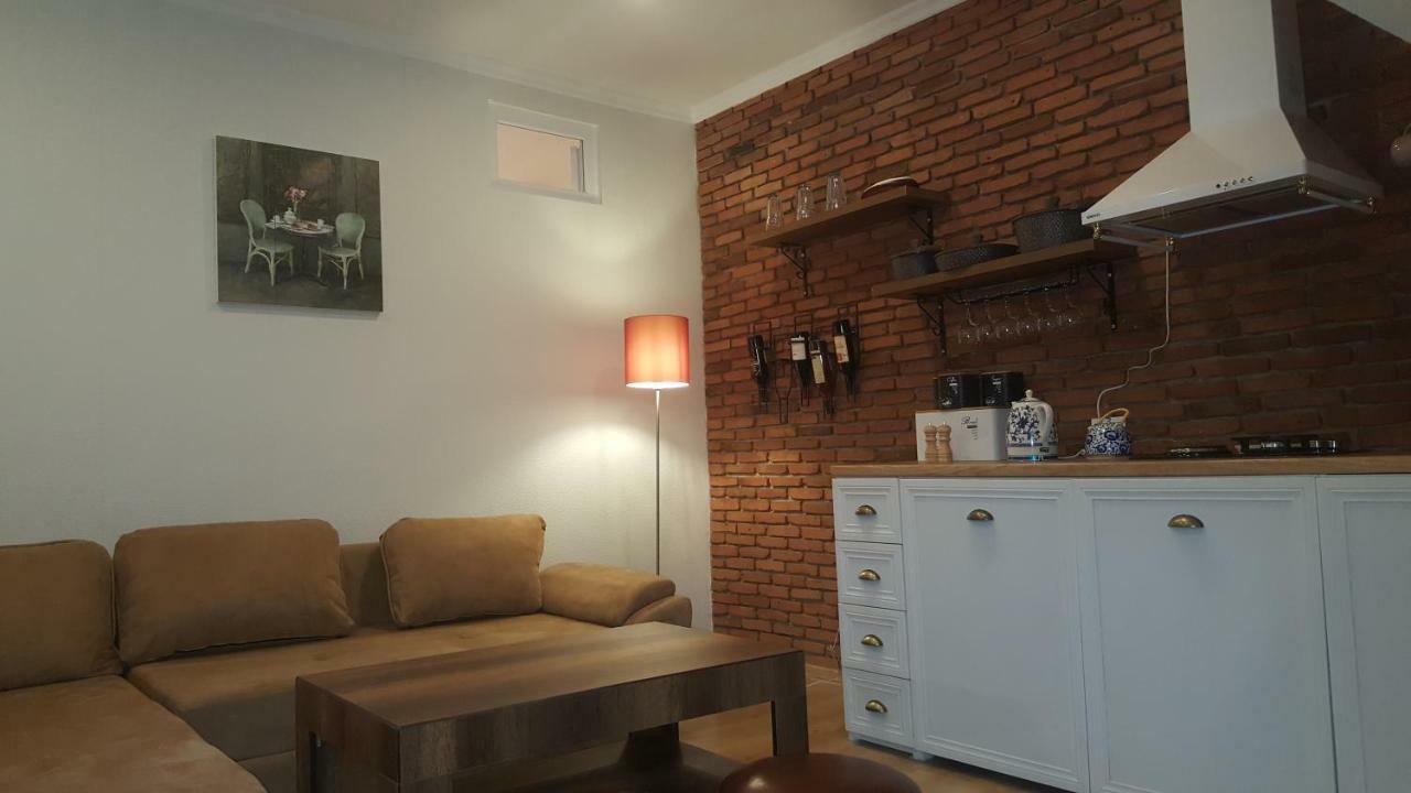 Karlsson Borjomi Apartment. エクステリア 写真