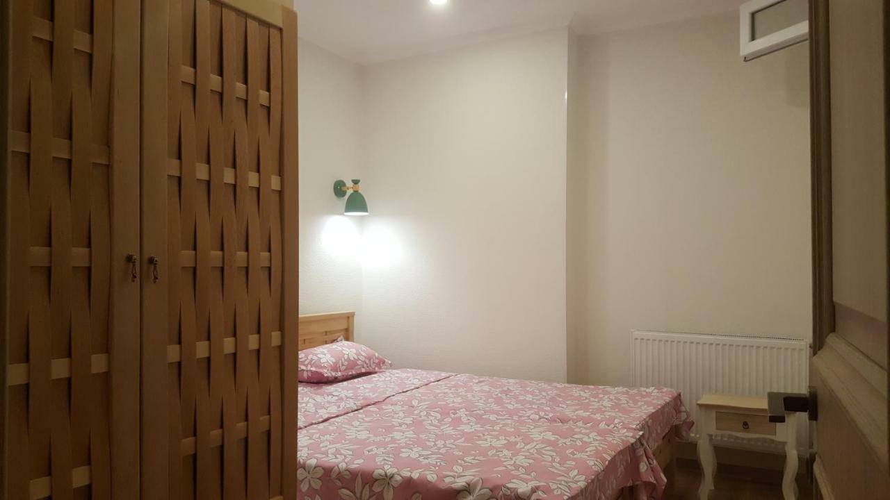 Karlsson Borjomi Apartment. エクステリア 写真